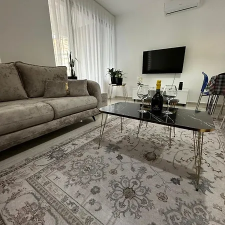 Apartament Don's *